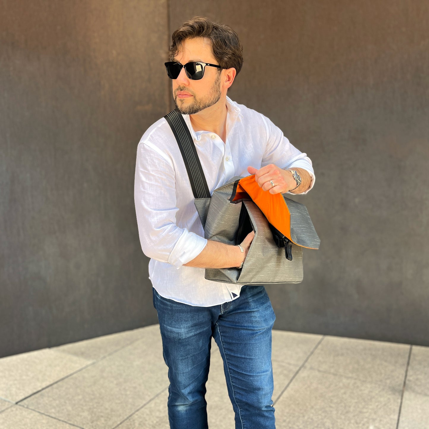 ITS Discreet Messenger Bag